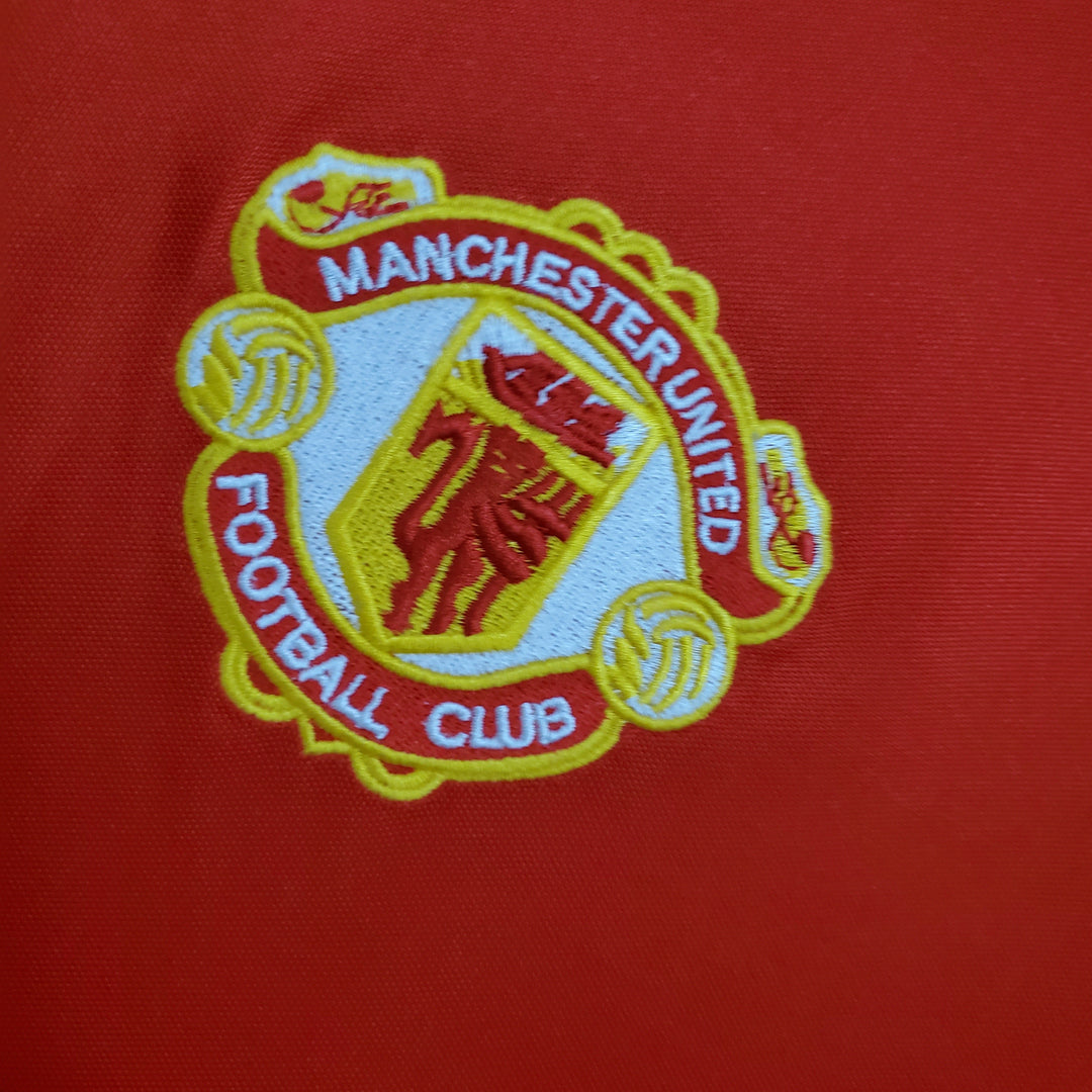 Manchester United 1985 - 1986 Hemmatröja