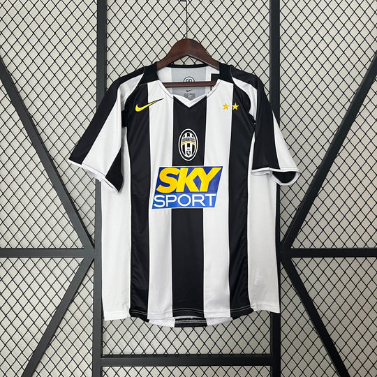 Juventus 2004 - 2005 Hemmatröja