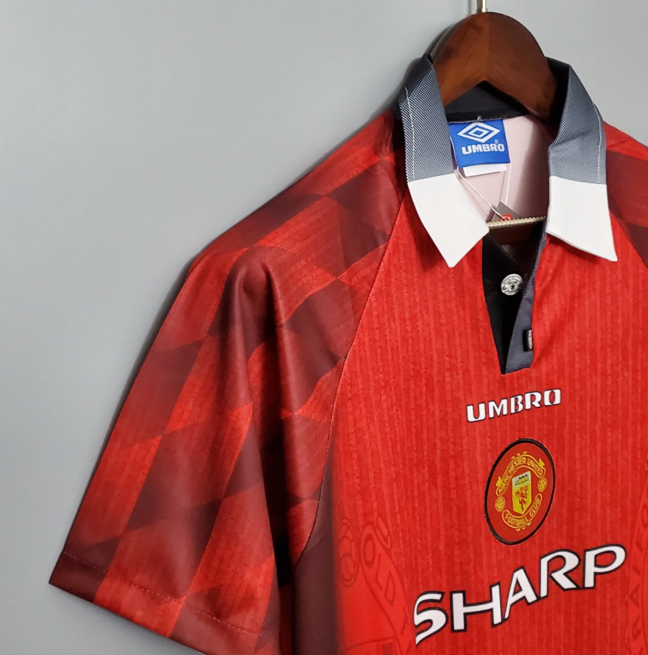 Manchester United 1996 - 1997 Hemmatröja